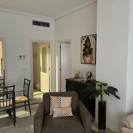 Very Nice Apartament. City Center. Private Parking Sevilla Bagian luar foto
